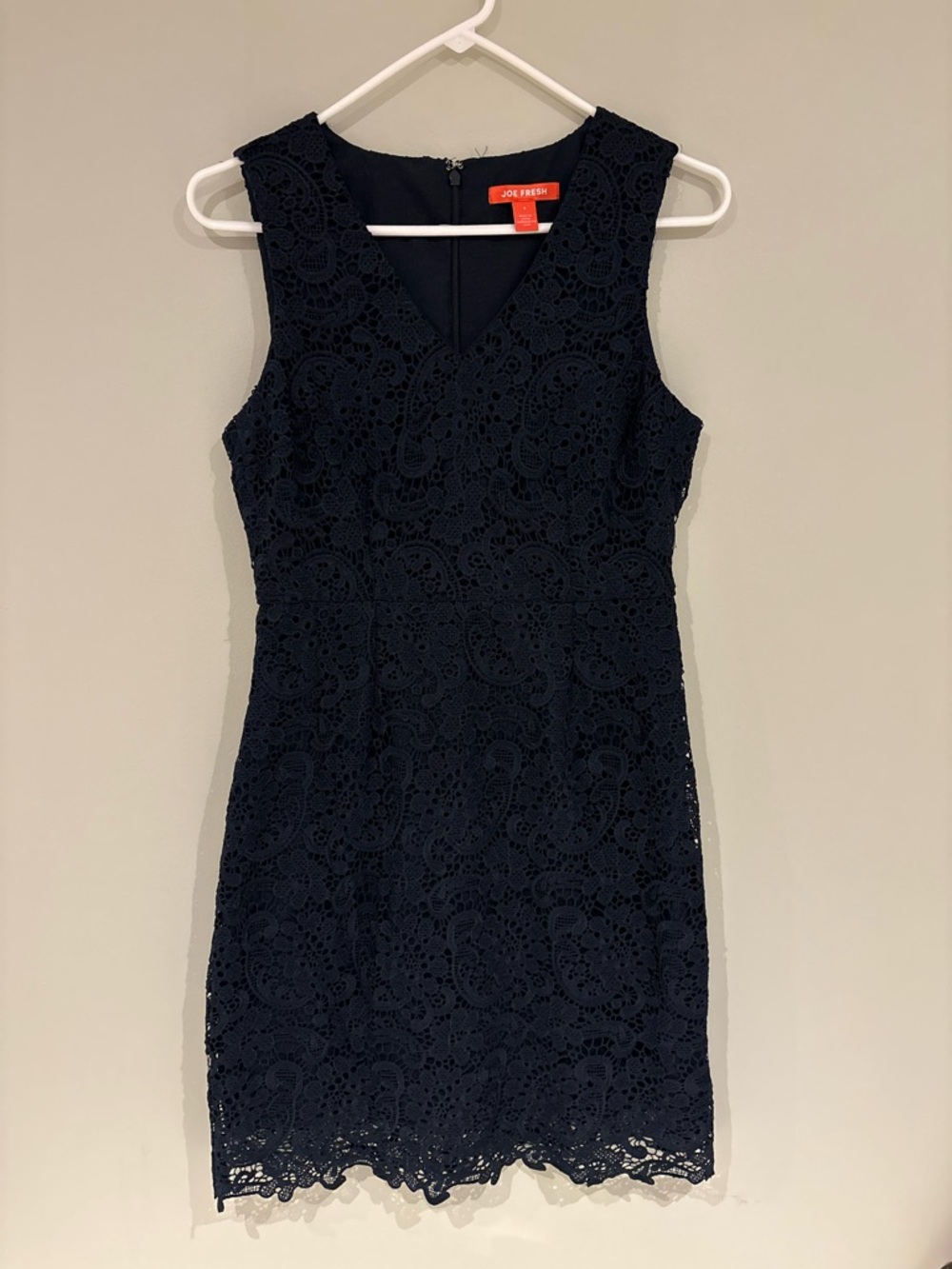 Navy Lace V-Neck Sheath Dress